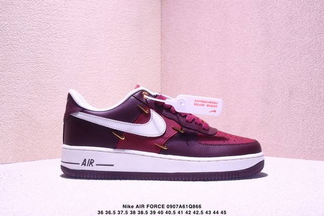 Nike Air Force 1'07 low-top versatile casual sneaker. Its soft, springy cushion