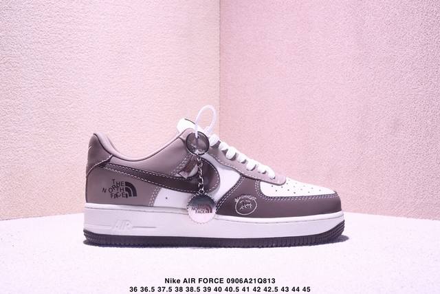 Corporate-grade Nike Air Force 7 low-top versatile casual sneakers. Soft, resil