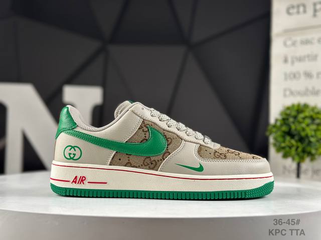 Special offer Top-layer Nike Air Force 7 Original last and cardboard to create
