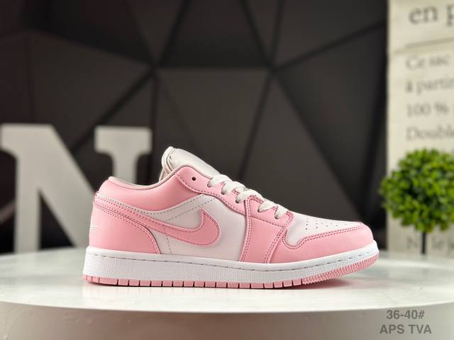 New color Corporate Jordan Air Jordan 1 Fashionable and comfortable low-top ret