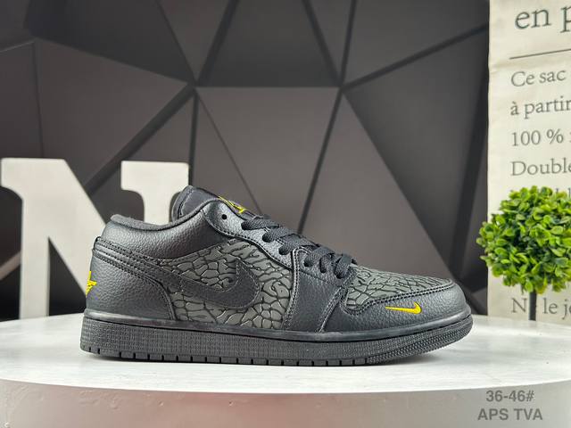 New color Corporate Jordan Air Jordan 1 Fashionable and comfortable low-top ret