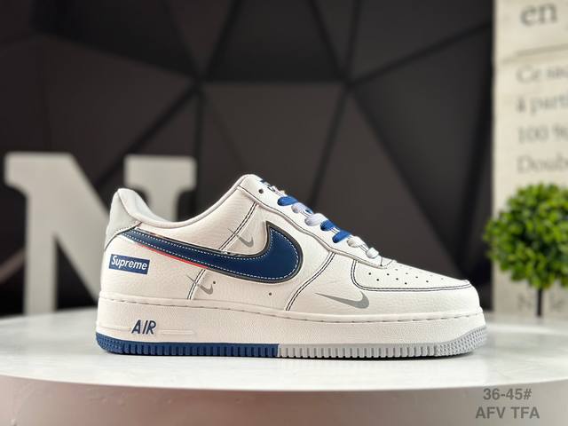 A company-level Nike Air Force 1'07 Lx collaboration, featuring original lasts