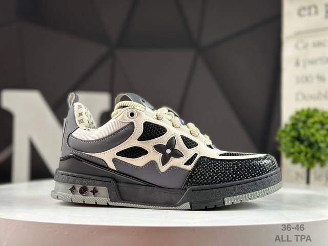 Louis Vuitton LV Louis Vuitton sneakers are a favorite among celebrities. Their
