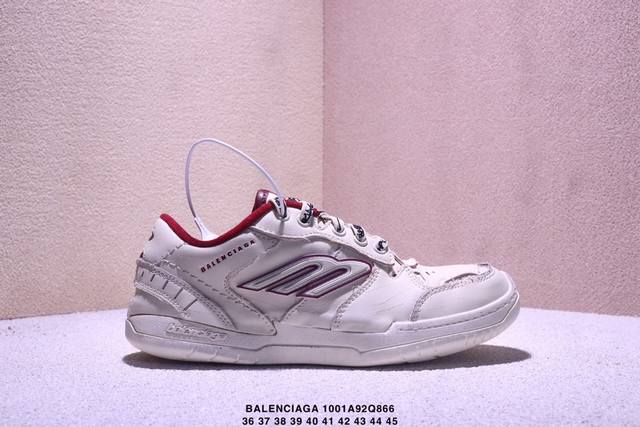 Trendy and luxurious Balenciaga shoes, popular on Xiaohongshu (Little Red Book)