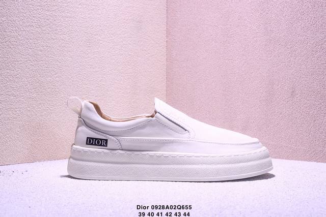 Dior's new lightweight casual running shoes, Guangdong quality, original set acc