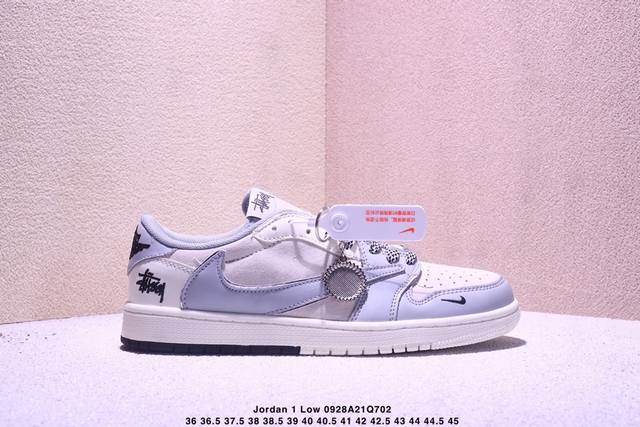 Overseas hit limited edition sale! Travis Scott x Jordan 1 Low "Nezha co-brande