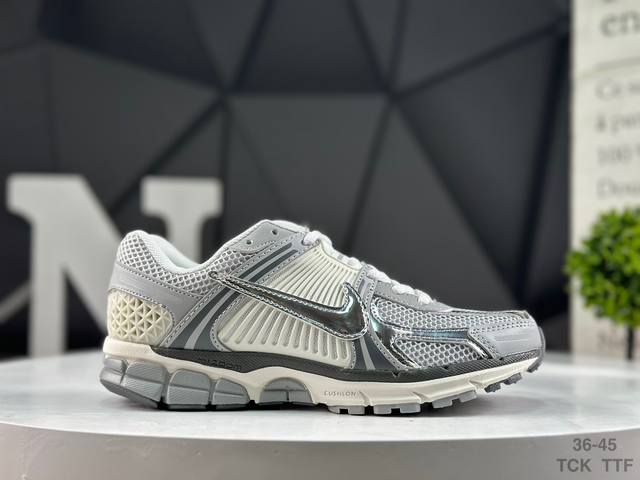 Nike Zoom Vomero 5 Sp Retro style mesh breathable sports shoes, early trial vers