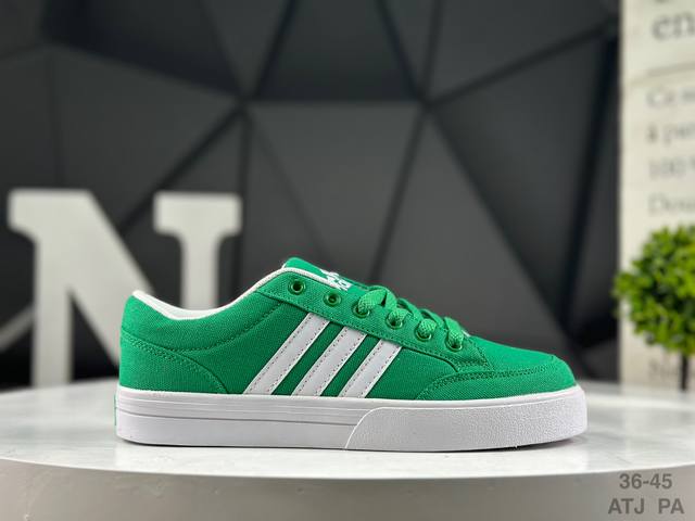 Authentic Adidas Gvp Canvas Str tennis shoes, campus sneakers, low-top lace-up c