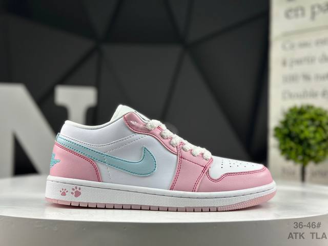 Authentic Nike Air Jordan 1 Low with half-size label. Aj1 low-top casual sneake
