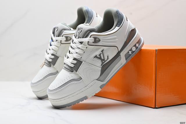 Genuine Louis Vuitton Trainer Sneaker Low Brand New Lv Louis Vuitton Casual Spo