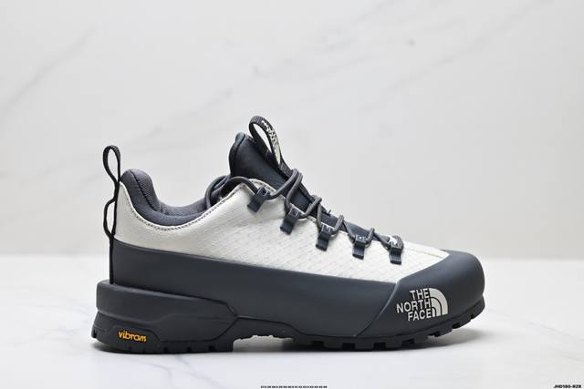 Company-level The North Face Glenclyffe Low comfortable, durable, non-slip suppo