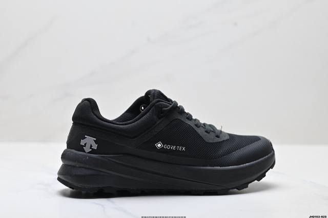 Corporate-level Descente Dualis Wp urban commuting Gore-Tex stylish, comfortable