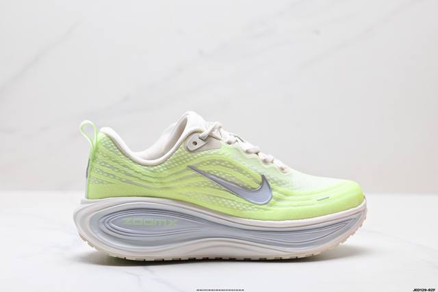 Corporate-level Nike Vomero plus Nike comfortable shock-absorbing and non-slip