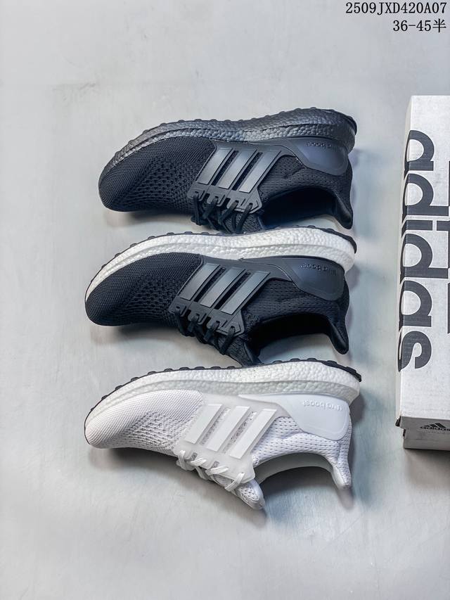 Corporate-level Adidas Ultraboost wear-resistant and cushioning casual sports r