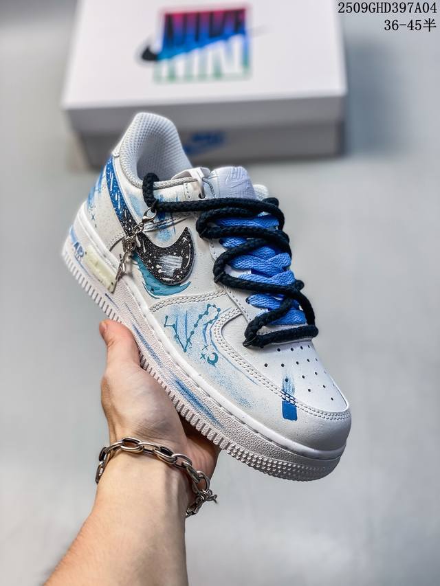 Company-grade with half-size . Limited overseas sale! Company-grade Nike Air F
