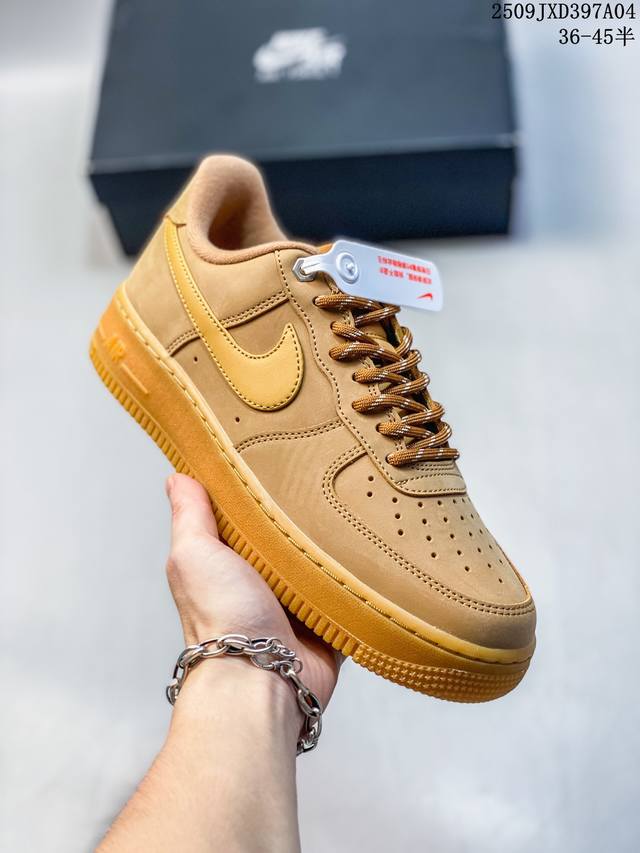 Company-grade with half-size . Limited overseas sale! Company-grade Nike Air F