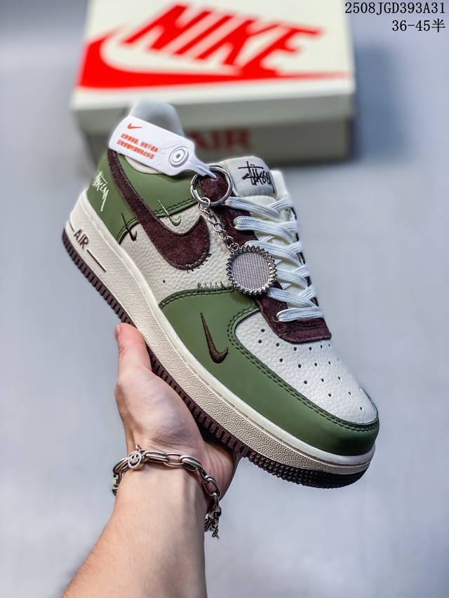 Company-grade with half-size . Limited overseas sale! Company-grade Nike Air F