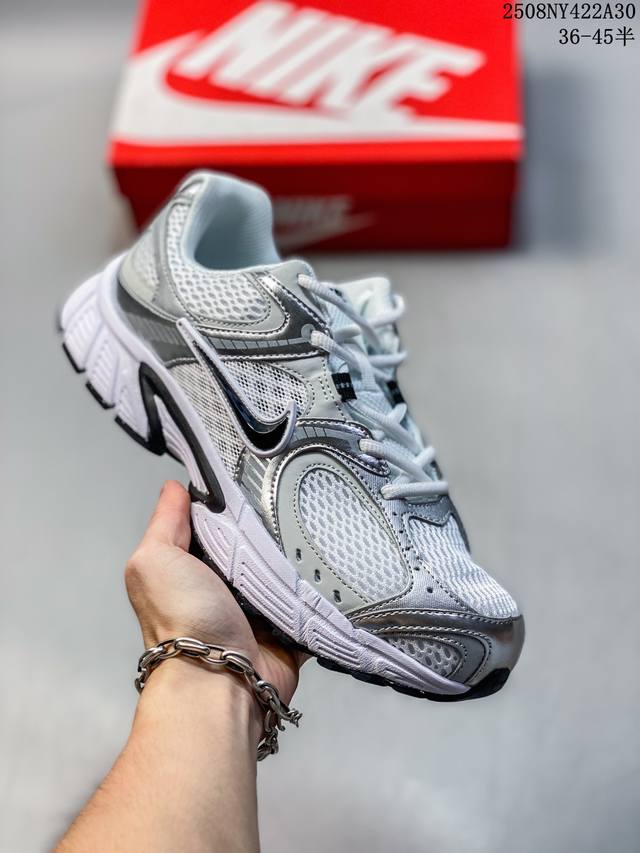 Corporate-grade Nike V5 Rnr comfortable, versatile, non-slip, and wear-resistan