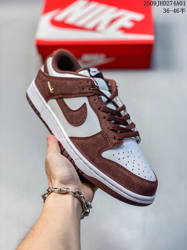 Authentic Nike SB Dunk Low pro retro sneakers for men and women. Made with a sof