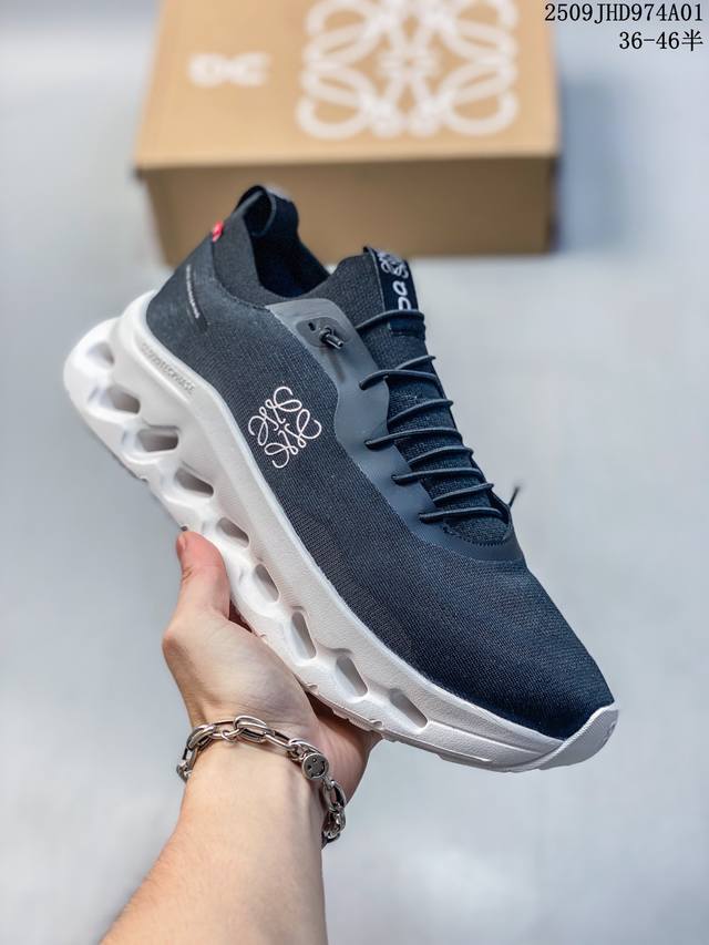 Corporate-level Loewe X On Cloudtilt Loewe co-branded lightweight sports casual