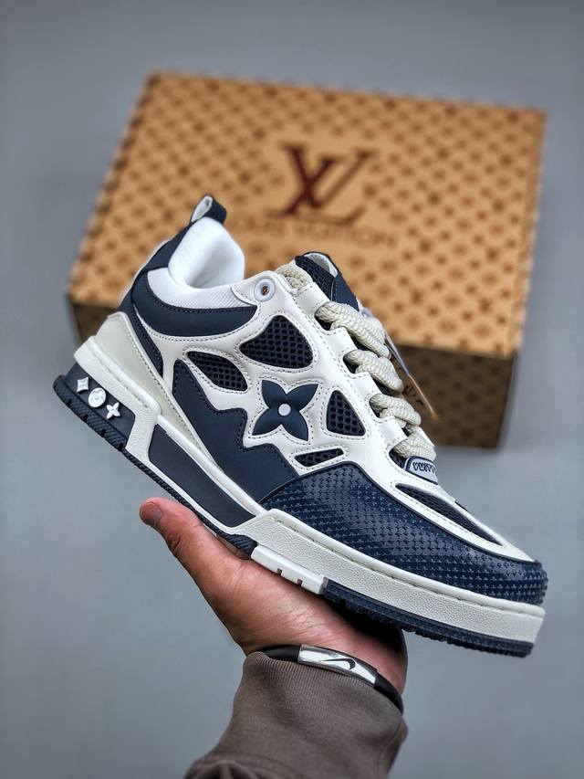 F version of the Louis Vuitton Trainer Sneaker Low Lv. Exact and consistent TPR