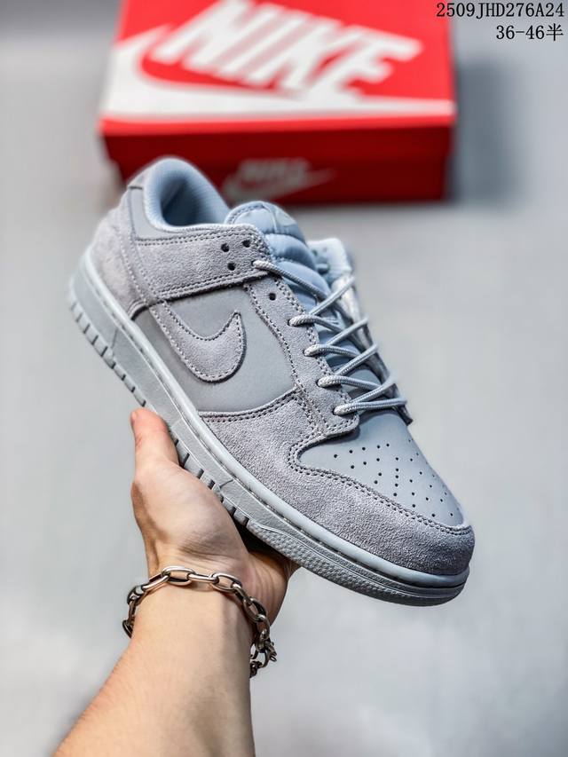 Corporate-grade, half-size available. Nike SB Dunk Low SB series retro low-top