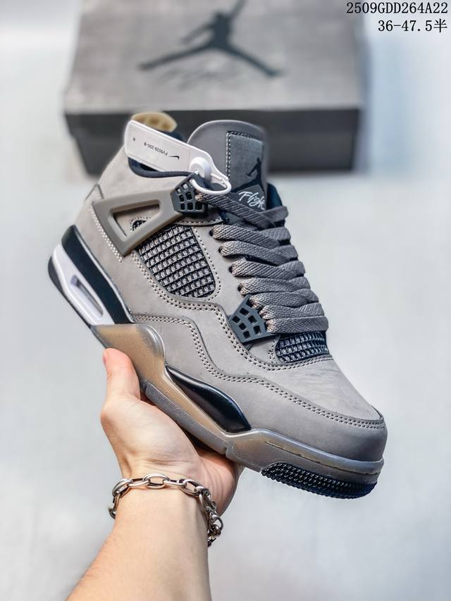 Jordan men's and women's shoes are half-size, developed using original last and