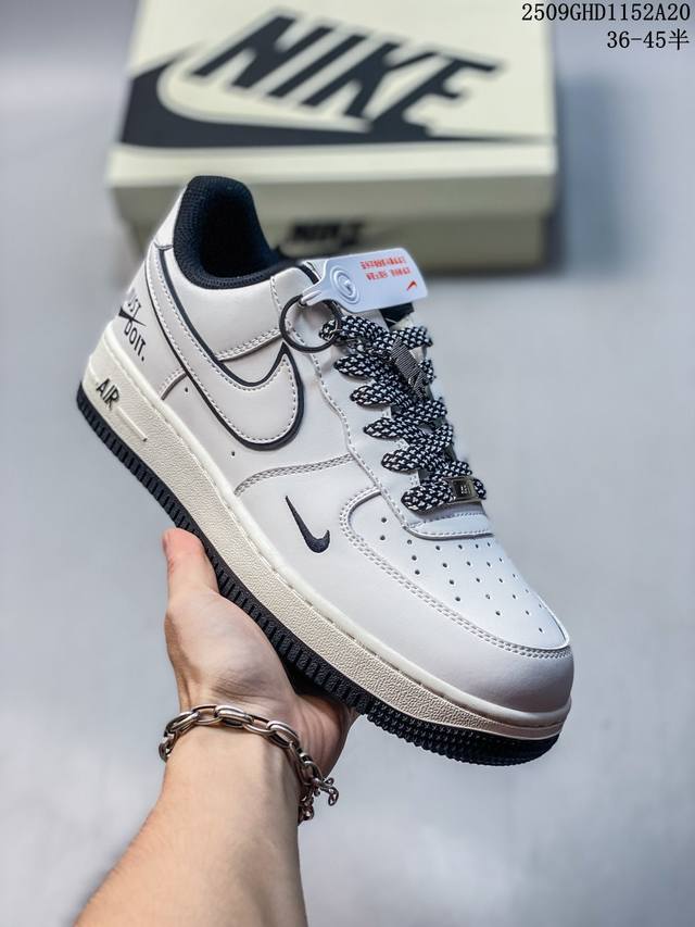 Limited overseas sale! Corporate-grade Nike Air Force 1 '07 Low "Black Justdoit