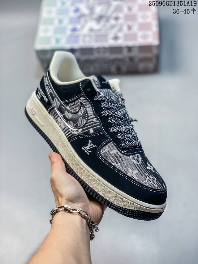 Corporate-grade Nike Air Force 1 '07 Air Force One low-top casual sneakers, imp