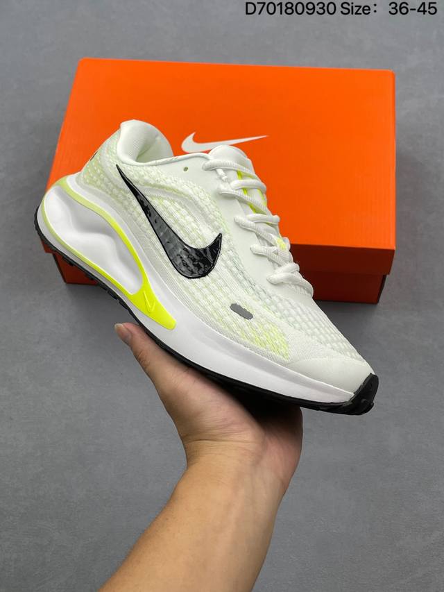 Nike Journey Run running shoes use a new cushioning material for a firmer feel.