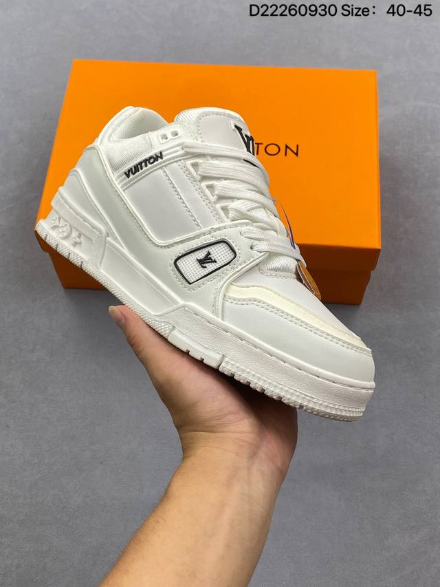 Louis Vuitton men's and women's shoes come in a sturdy drawer gift box. Made wit