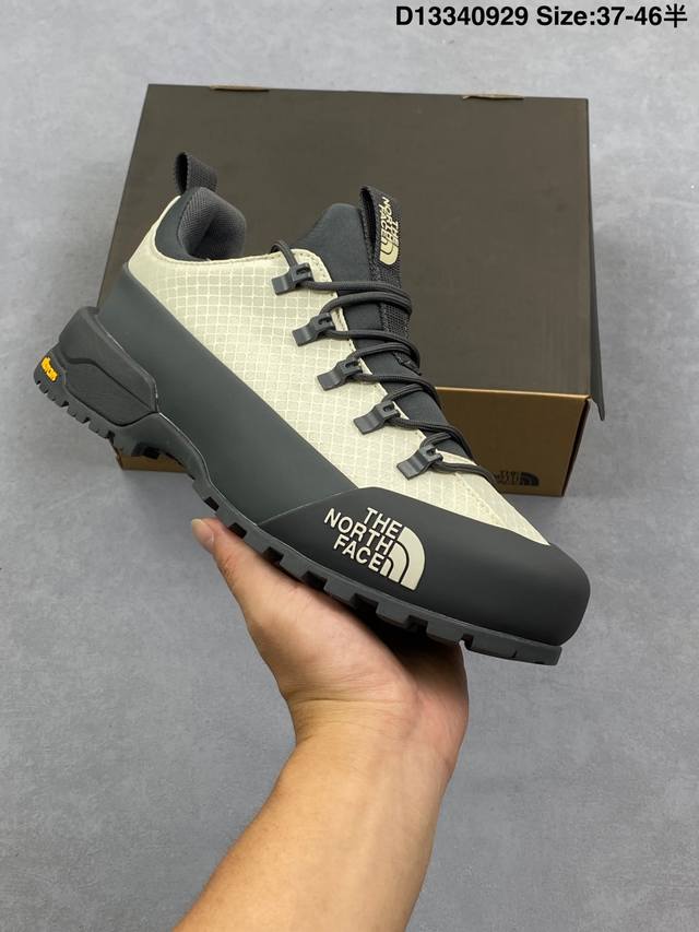 Company-level The North Face Glenclyffe Low comfortable, durable, non-slip suppo