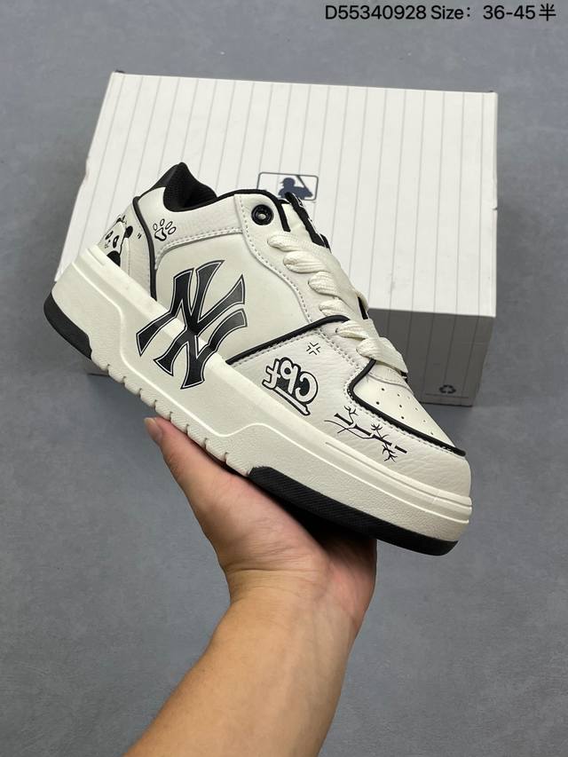 Mlb Chunky Liner Basic, a popular company-grade senior shoe series, features lig