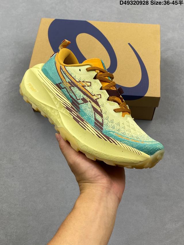 Asics Gel-Trabuco Max 4 mesh, breathable, and durable off-road running shoes. Th