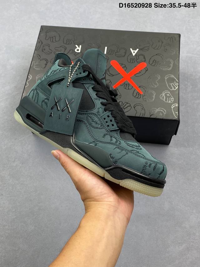 Kaws X Air Jordan Aj4 Black Graffiti Collaboration Pure Black 930155-001 Replica