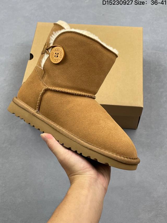 Corporate-grade Ugg women's snow boots, made in Guangdong, feature a TPU molded