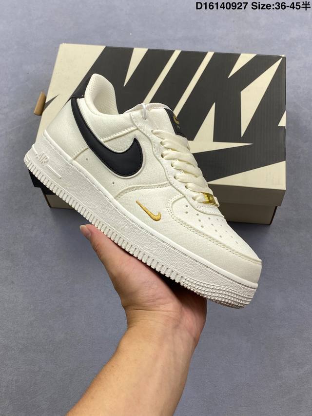 Authentic Nike Air Force 1 '07 low-top versatile casual sneakers. Soft, springy