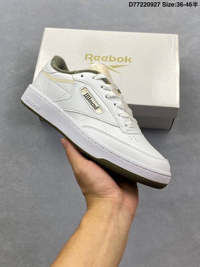 Reebok premier Road Ultra comfortable and versatile low-top casual running shoe