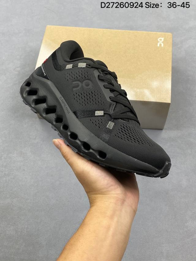 Loewe X On's new collaborative series of sneakers are fashionable dad shoes. Thi