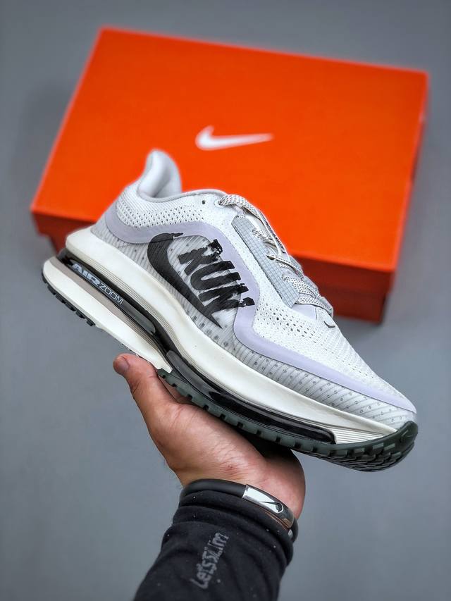 J version Nike Air Zoom Pegasus Premium Run, Nike's new air-cushioned casual run