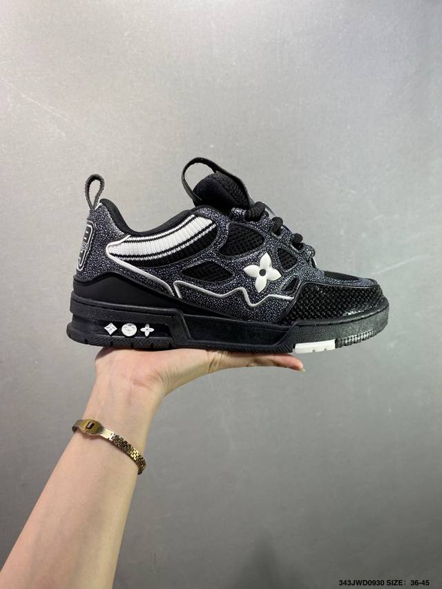 Louis Vuitton LV Louis Vuitton sneakers New LV Trainer sneakers in the latest co