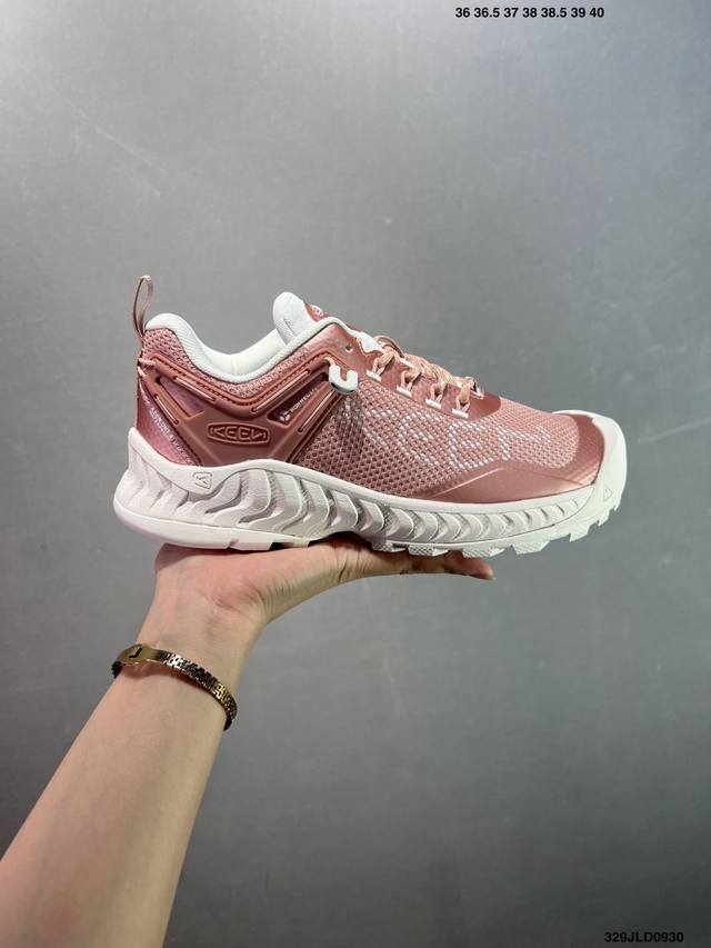 Corporate Keen, a popular American outdoor brand, offers the Keen Jasper Rocks