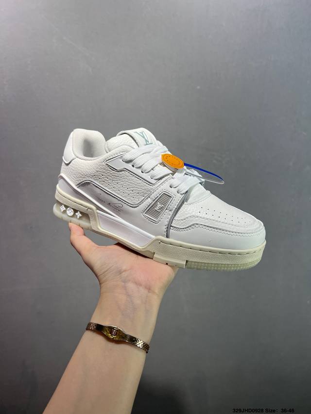 Louis Vuitton LV Louis Vuitton sneakers new LV Trainer sneakers in the latest co