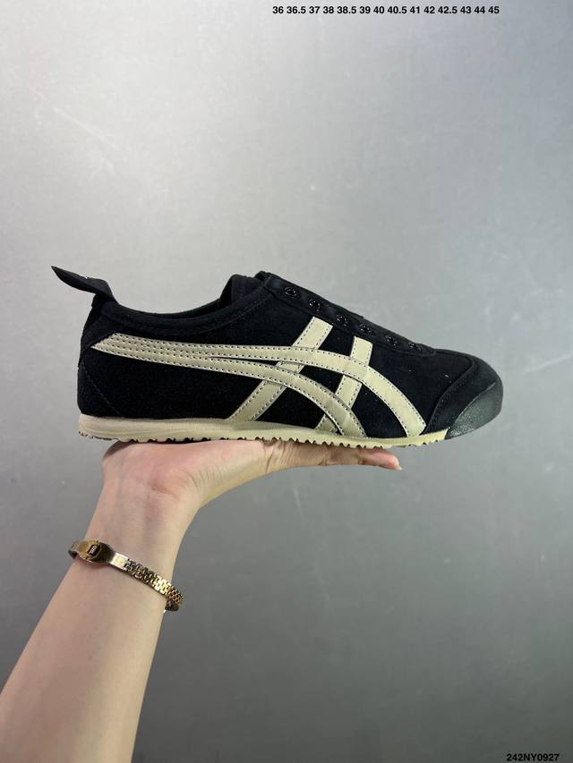 Asics men's and women's shoes, genuine half-size versions, made in Japan. Classi