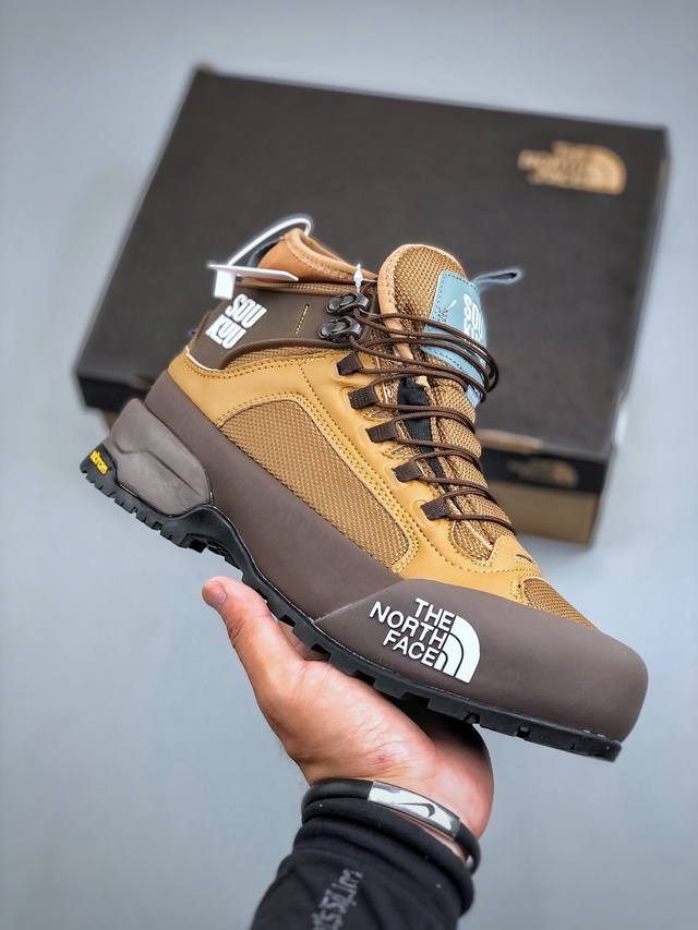 The North Face Glenclyffe High-Top Shoes are made of imported frosted cowhide le