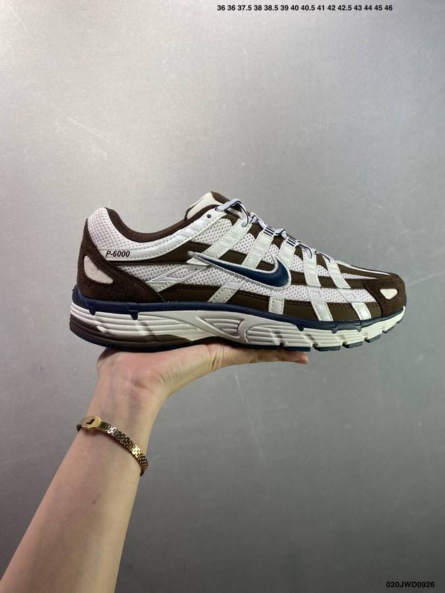 The company-grade Nike P-6000 running shoes feature red hooks on both the insid