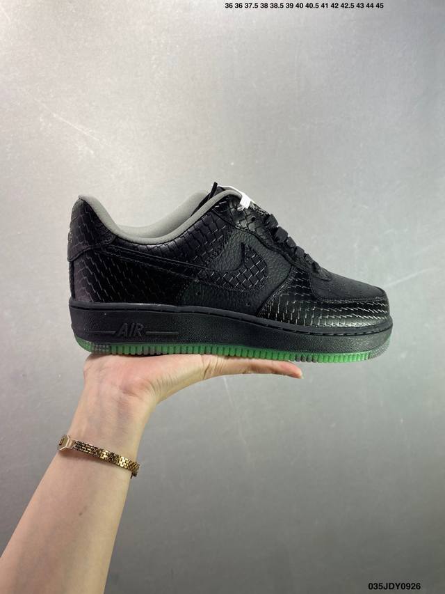 Authentic Nike Air Force 1 Low, a versatile, casual sneaker. Soft, springy cushi