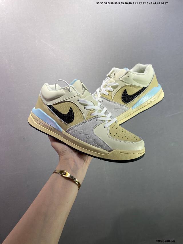 Air Jordan Stadium 90 Stadium The Jordan Stadium 90 is filled with nods to Tinke