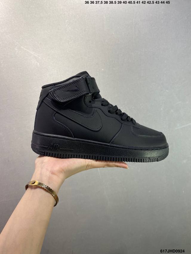 Nike Air Force 1 Low'07 Air Force One low-top casual sneakers, customized leathe