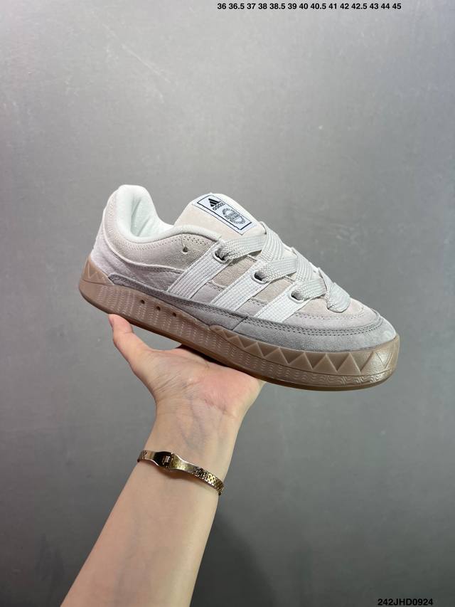 Ad The Adimatic Low Matic series of low-top retro shark loafers, sporty and casu